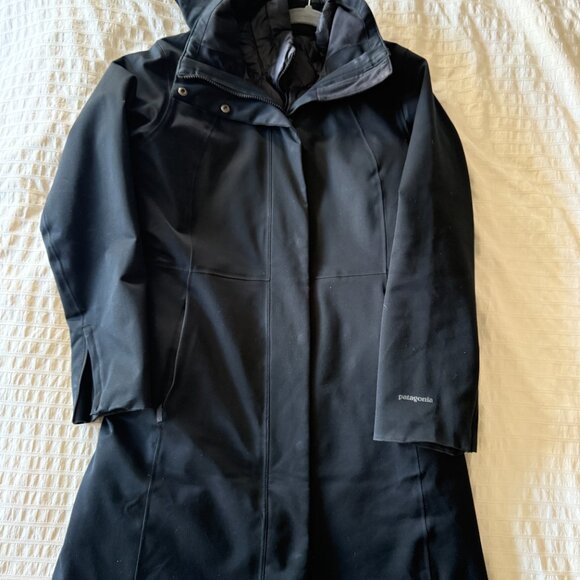 Patagonia W's Tres 3 in 1 Parka - Picture 3 of 8